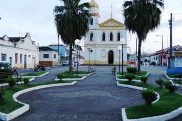 Foto - Praças, Parques e Monumentos